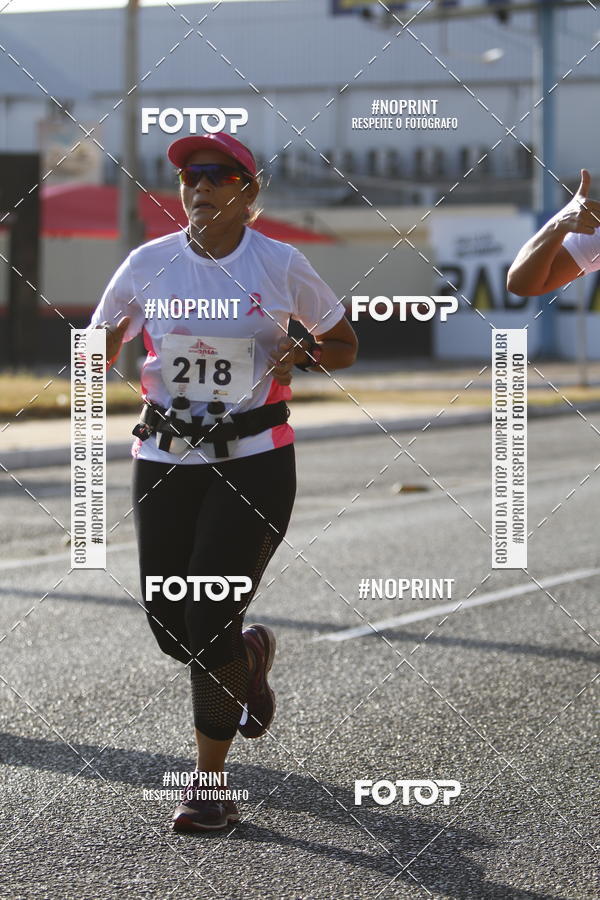 Buy your photos of the eventOutubro Rosa 2018 on Fotop