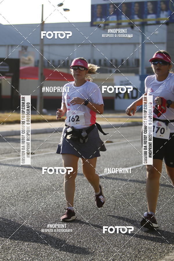Buy your photos of the eventOutubro Rosa 2018 on Fotop
