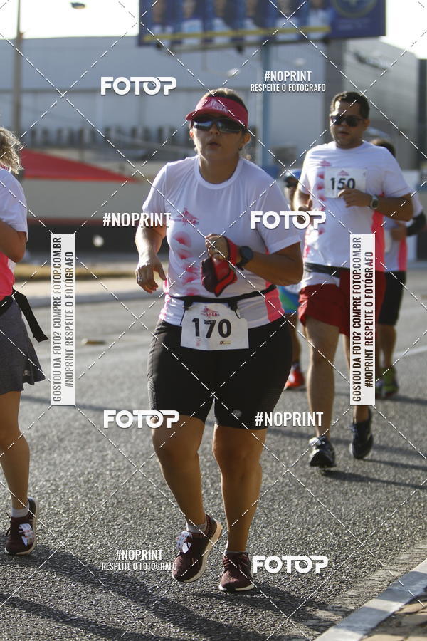 Buy your photos of the eventOutubro Rosa 2018 on Fotop