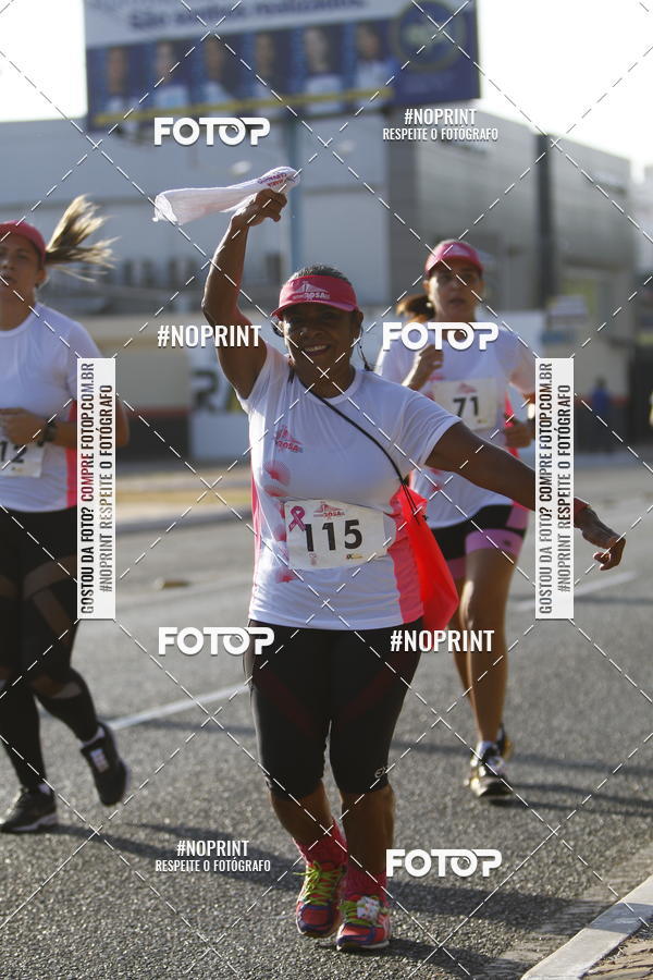 Buy your photos of the eventOutubro Rosa 2018 on Fotop