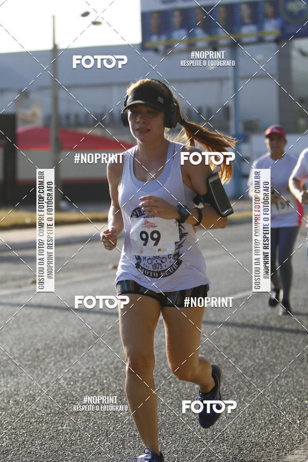 Buy your photos of the eventOutubro Rosa 2018 on Fotop
