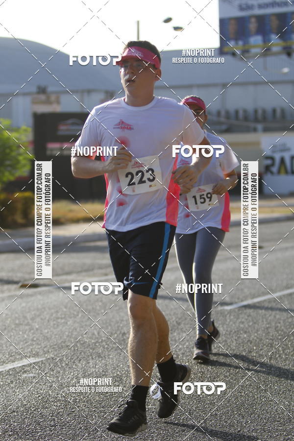 Buy your photos of the eventOutubro Rosa 2018 on Fotop