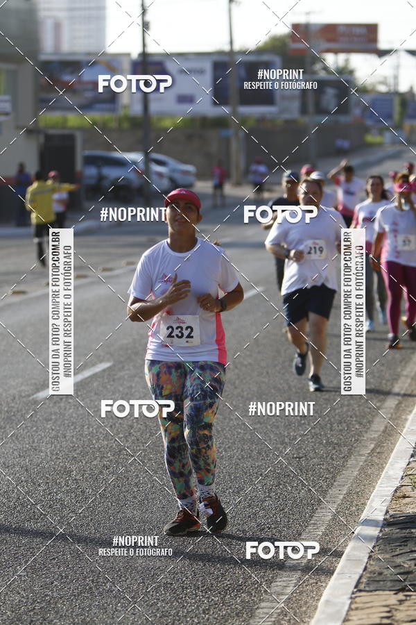 Buy your photos of the eventOutubro Rosa 2018 on Fotop