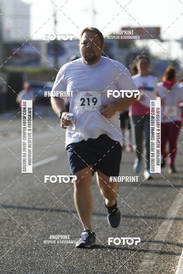 Buy your photos of the eventOutubro Rosa 2018 on Fotop