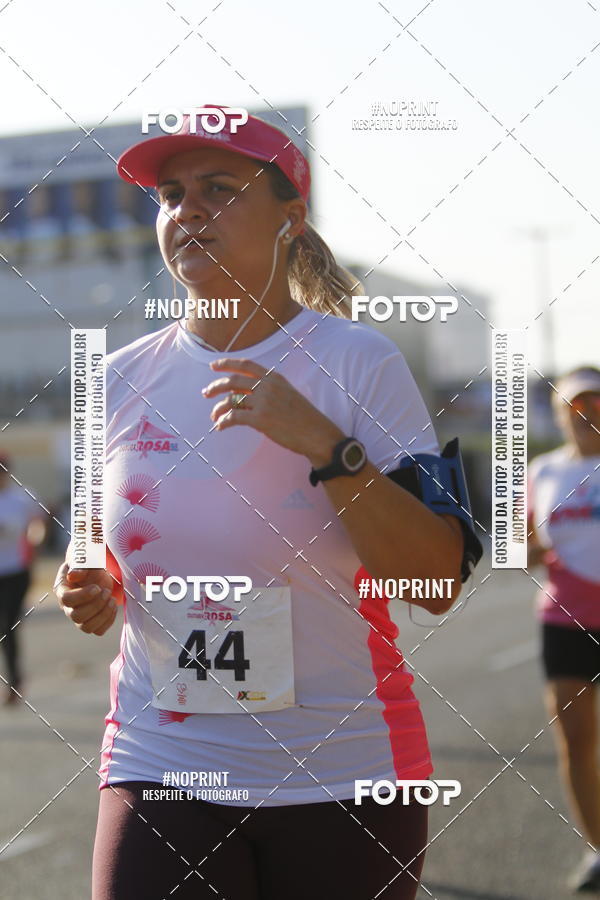 Buy your photos of the eventOutubro Rosa 2018 on Fotop