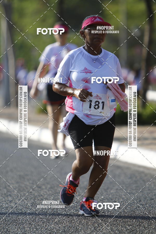 Buy your photos of the eventOutubro Rosa 2018 on Fotop