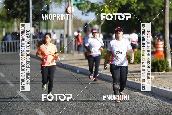 Buy your photos of the eventOutubro Rosa 2018 on Fotop