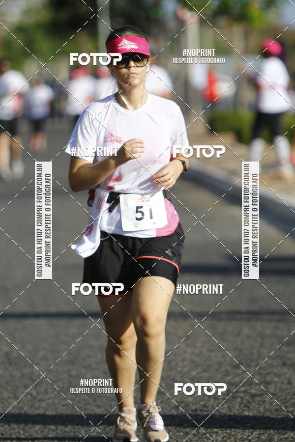 Buy your photos of the eventOutubro Rosa 2018 on Fotop