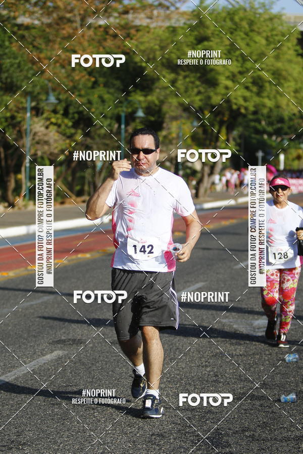 Buy your photos of the eventOutubro Rosa 2018 on Fotop