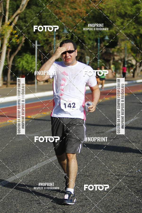 Buy your photos of the eventOutubro Rosa 2018 on Fotop