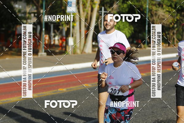 Buy your photos of the eventOutubro Rosa 2018 on Fotop