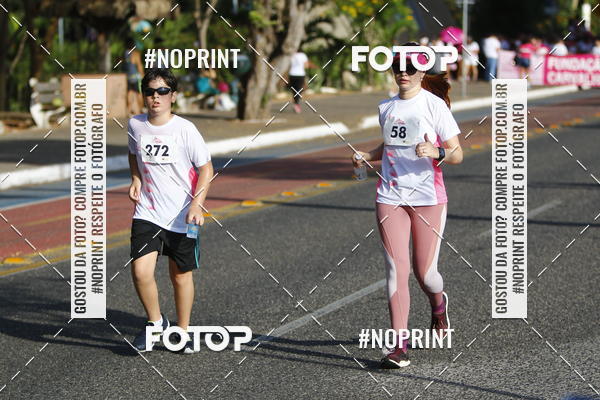 Buy your photos of the eventOutubro Rosa 2018 on Fotop