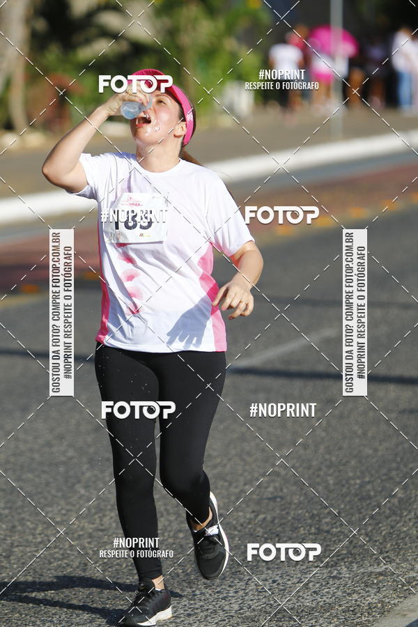 Buy your photos of the eventOutubro Rosa 2018 on Fotop
