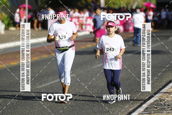 Buy your photos of the eventOutubro Rosa 2018 on Fotop