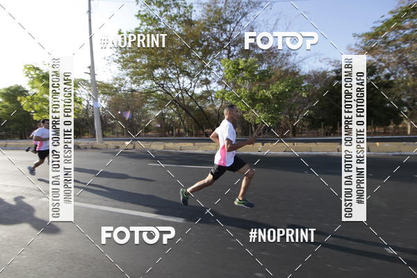 Buy your photos of the eventOutubro Rosa 2018 on Fotop