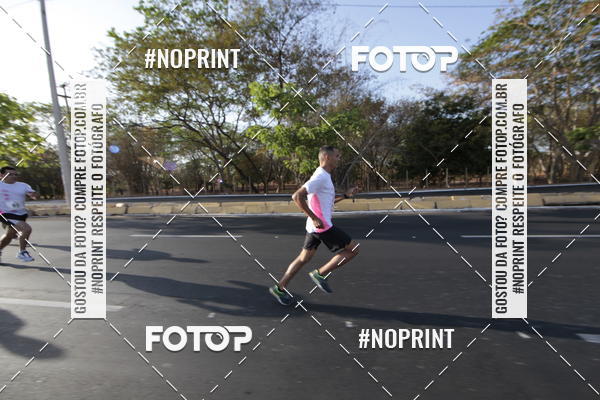 Buy your photos of the eventOutubro Rosa 2018 on Fotop