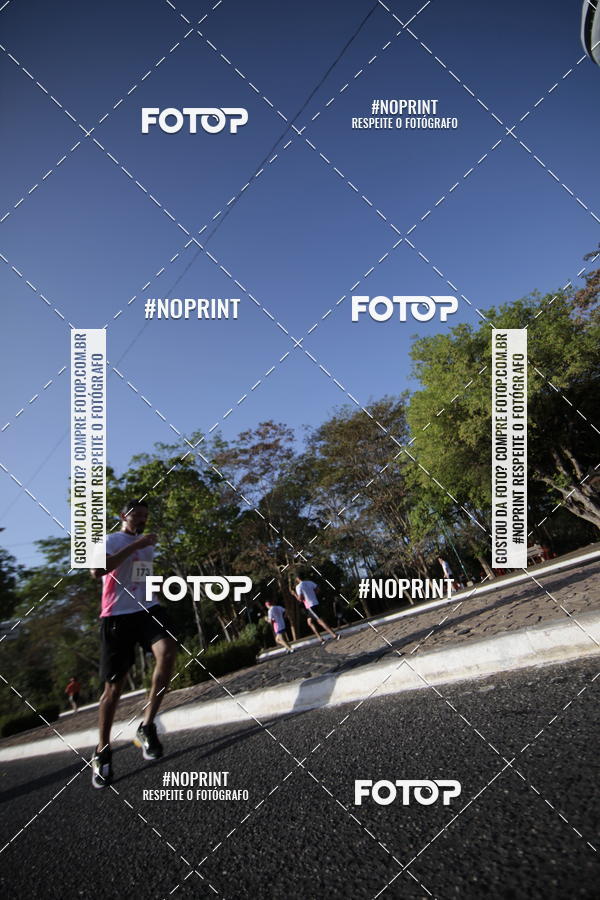 Buy your photos of the eventOutubro Rosa 2018 on Fotop