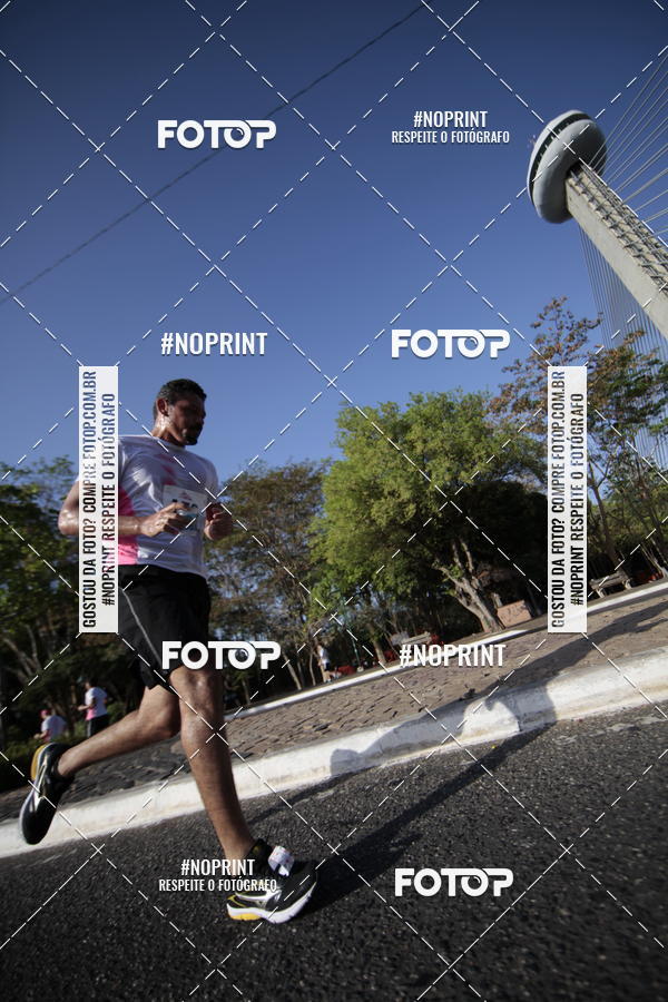 Buy your photos of the eventOutubro Rosa 2018 on Fotop