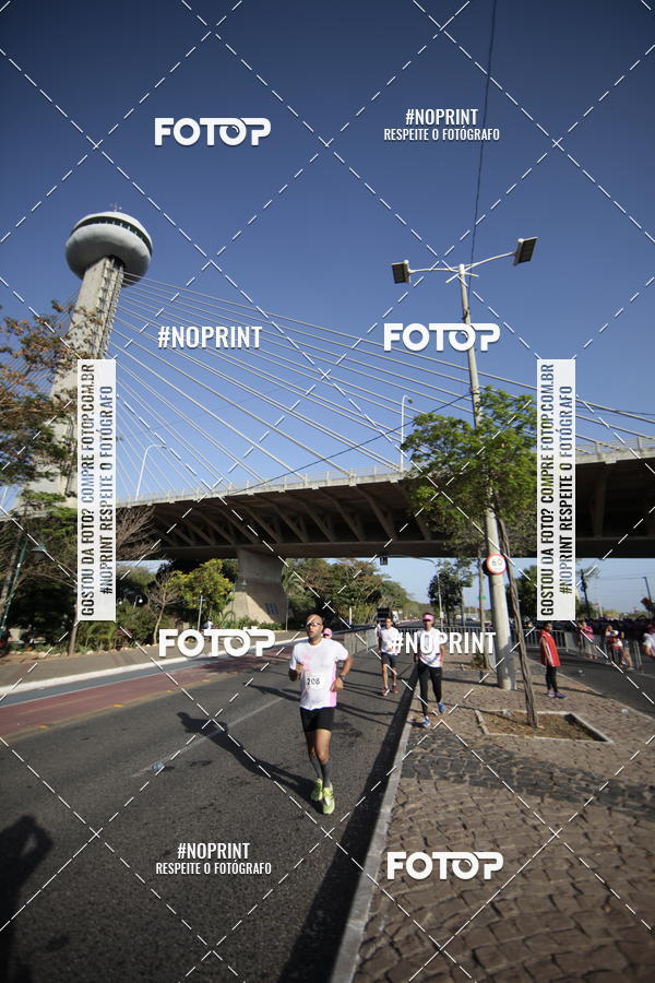 Buy your photos of the eventOutubro Rosa 2018 on Fotop