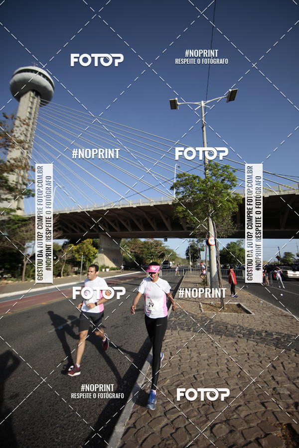 Buy your photos of the eventOutubro Rosa 2018 on Fotop