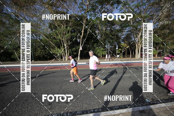 Buy your photos of the eventOutubro Rosa 2018 on Fotop