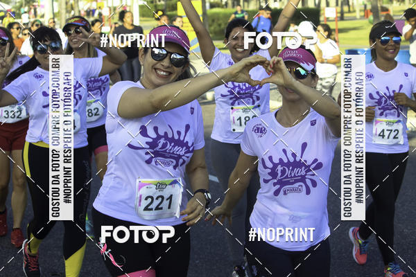 Buy your photos of the eventDivas Colors on Fotop