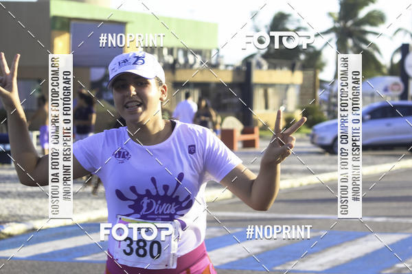 Buy your photos of the eventDivas Colors on Fotop