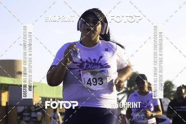 Buy your photos of the eventDivas Colors on Fotop