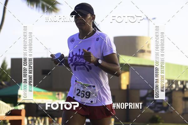 Buy your photos of the eventDivas Colors on Fotop