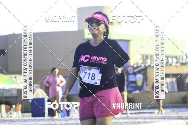 Buy your photos of the eventDivas Colors on Fotop