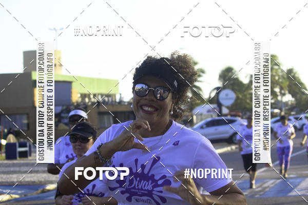 Buy your photos of the eventDivas Colors on Fotop