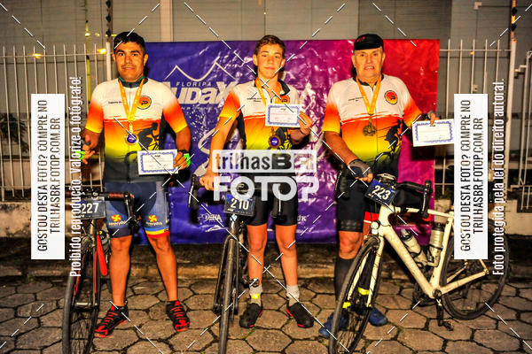 Compre suas fotos do eventoAudax Floripa de Inverno no Fotop