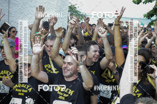 Buy your photos of the eventPaquet� Beer Run 2018 on Fotop