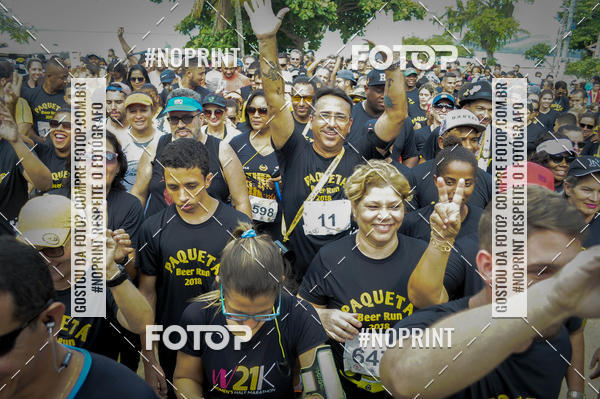 Buy your photos of the eventPaquet� Beer Run 2018 on Fotop