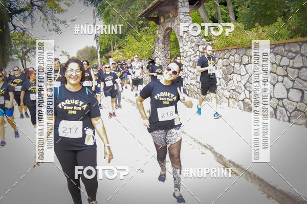 Buy your photos of the eventPaquet Beer Run 2018 on Fotop