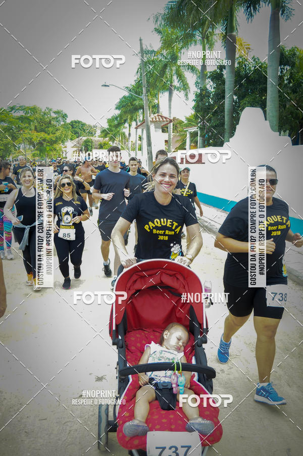 Buy your photos of the eventPaquet Beer Run 2018 on Fotop