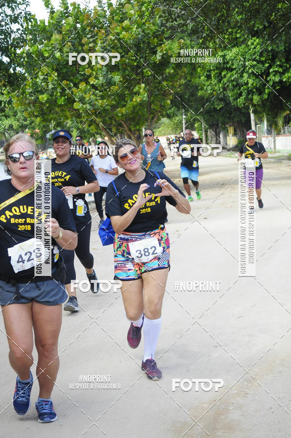 Buy your photos of the eventPaquet Beer Run 2018 on Fotop