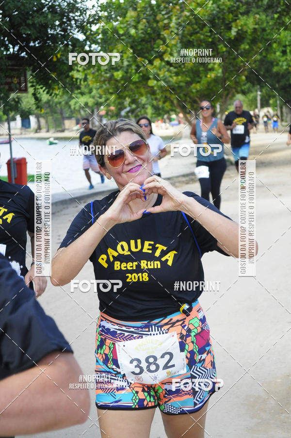 Buy your photos of the eventPaquet Beer Run 2018 on Fotop