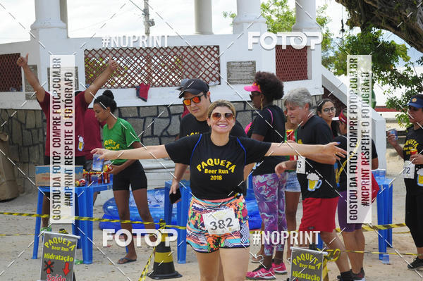 Buy your photos of the eventPaquet Beer Run 2018 on Fotop