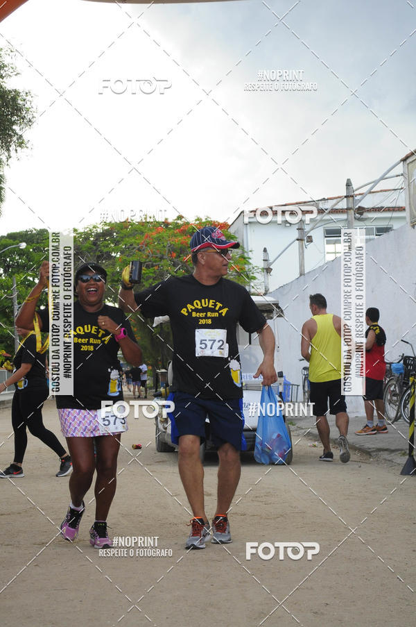 Buy your photos of the eventPaquet Beer Run 2018 on Fotop