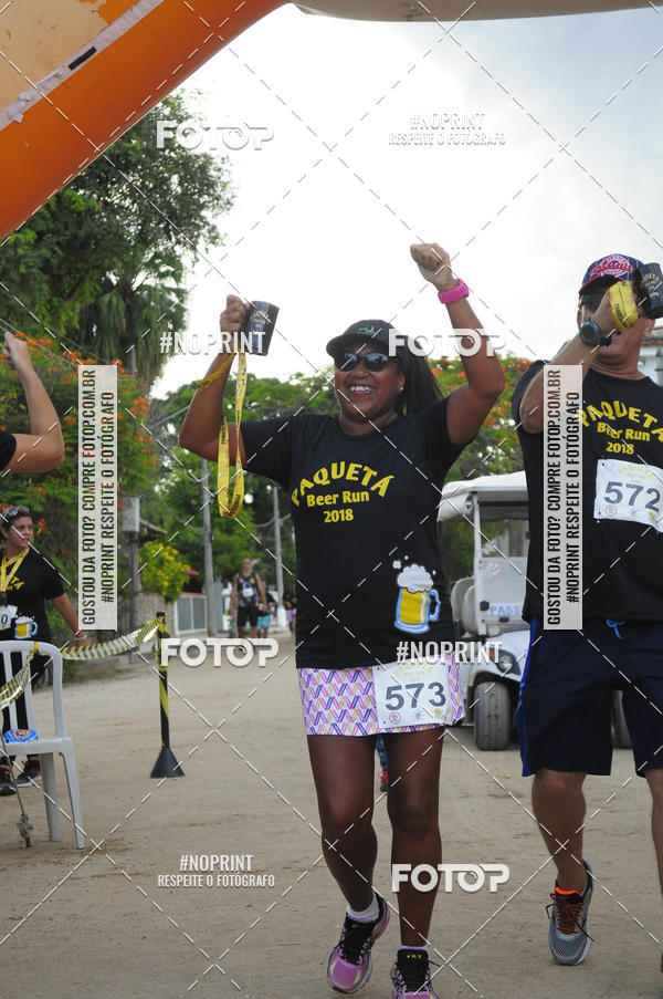 Buy your photos of the eventPaquet Beer Run 2018 on Fotop