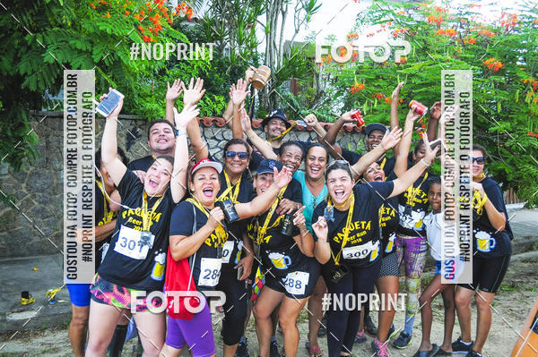 Buy your photos of the eventPaquet Beer Run 2018 on Fotop