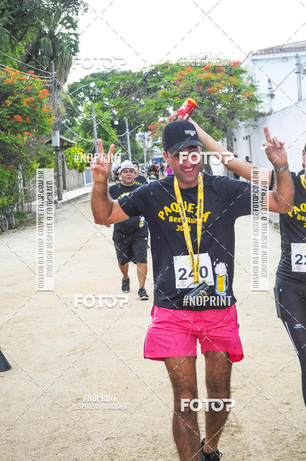 Buy your photos of the eventPaquet Beer Run 2018 on Fotop