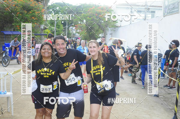 Buy your photos of the eventPaquet Beer Run 2018 on Fotop