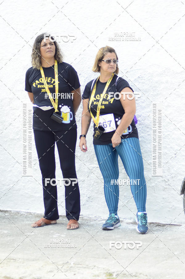 Buy your photos of the eventPaquet Beer Run 2018 on Fotop