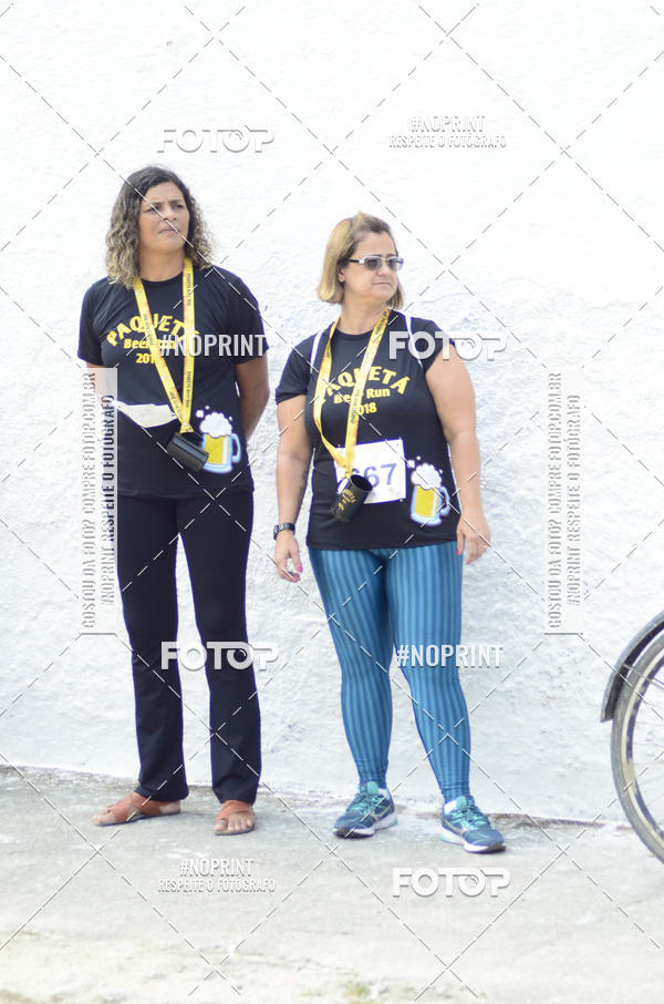 Buy your photos of the eventPaquet Beer Run 2018 on Fotop