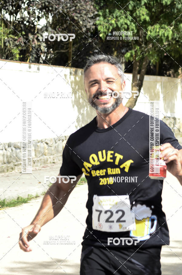 Buy your photos of the eventPaquet� Beer Run 2018 on Fotop