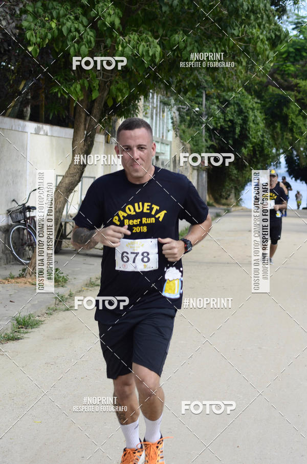 Buy your photos of the eventPaquet Beer Run 2018 on Fotop