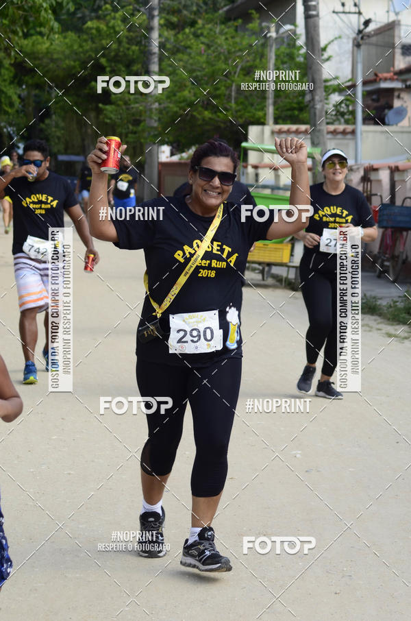 Buy your photos of the eventPaquet Beer Run 2018 on Fotop