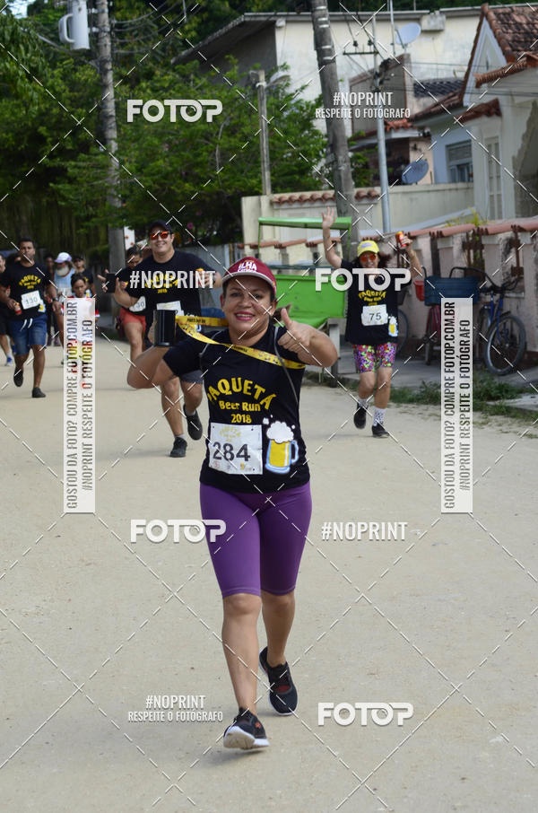 Buy your photos of the eventPaquet Beer Run 2018 on Fotop